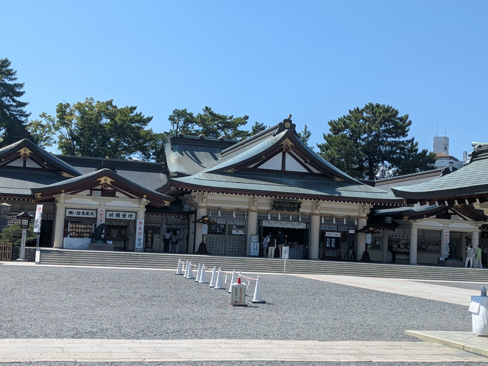 広島護國神社の社殿