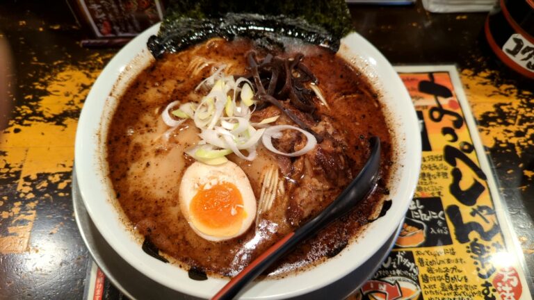 らーめん おっぺしゃん熊本本店｜黒マー油の熊本ラーメンと替えめし・アクセス