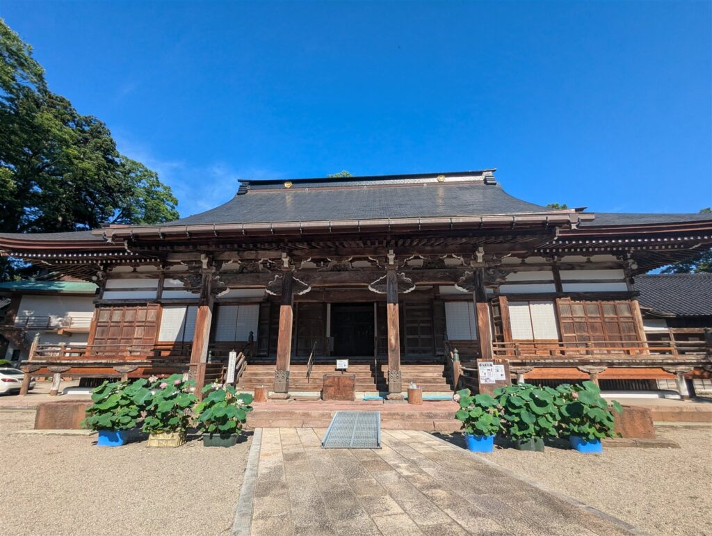 城端別院善徳寺の本堂